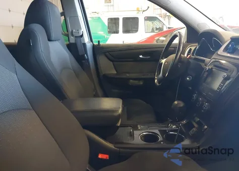 2015 Chevrolet Traverse 1Lt z USA, uszkodzony, nr VIN 1GNKVGKD8FJ327548